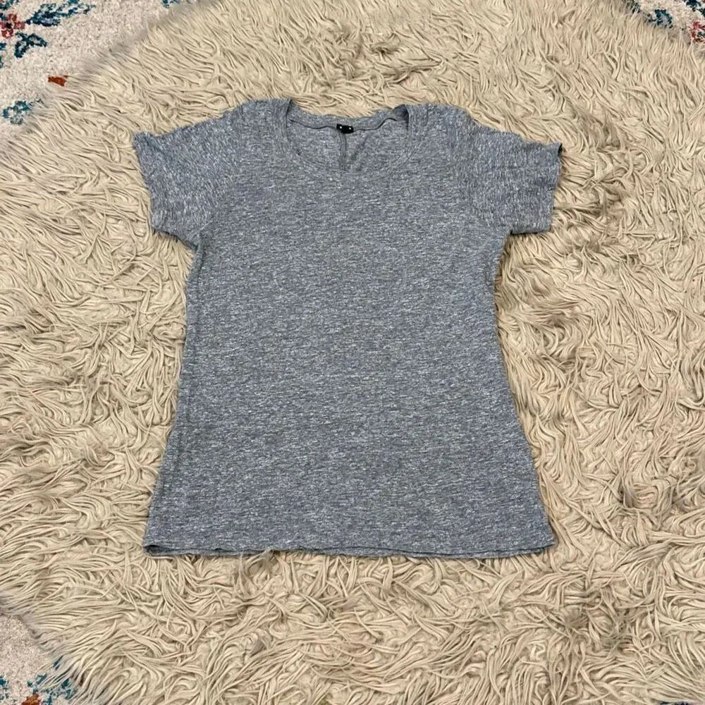 Monrow gray tshirt size large